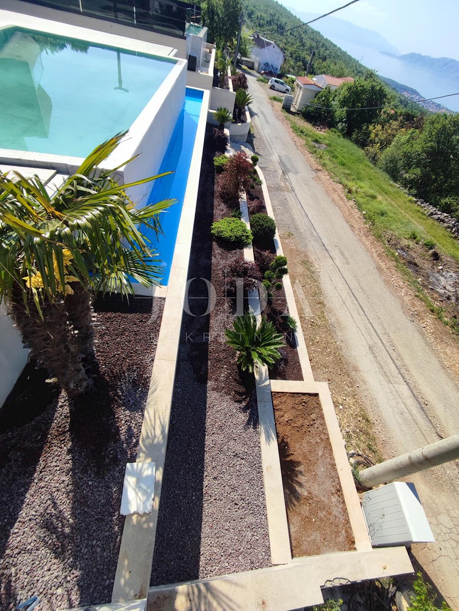 House For sale - PRIMORSKO-GORANSKA  CRIKVENICA 