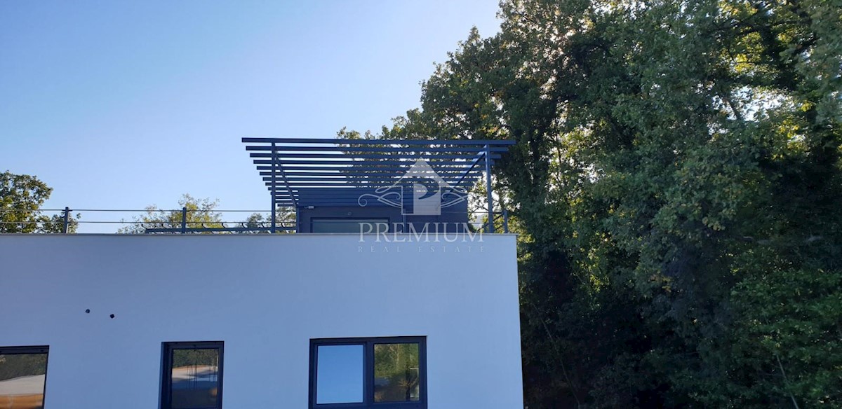 Haus Zu verkaufen - PRIMORSKO-GORANSKA  LOVRAN 