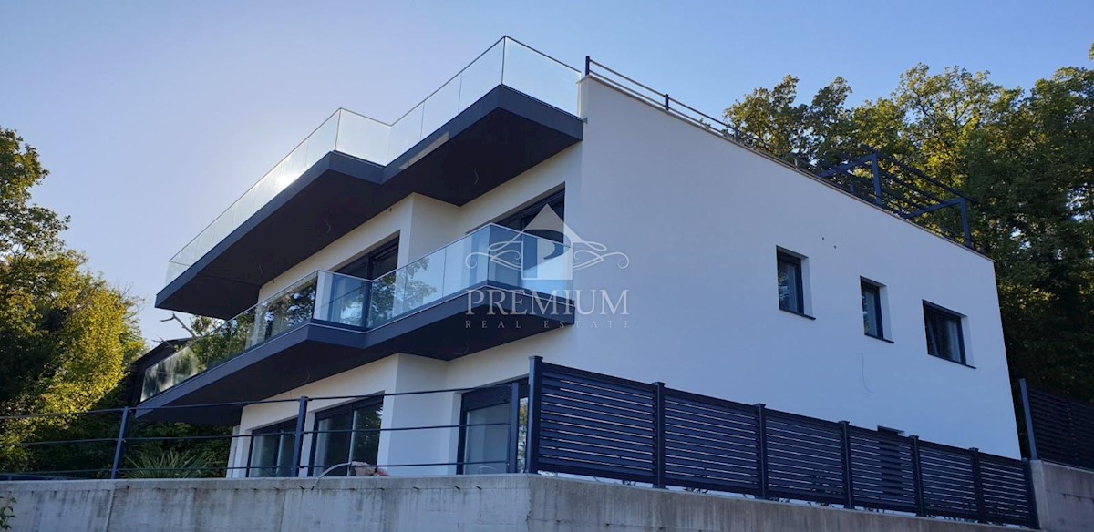 Haus Zu verkaufen - PRIMORSKO-GORANSKA  LOVRAN 