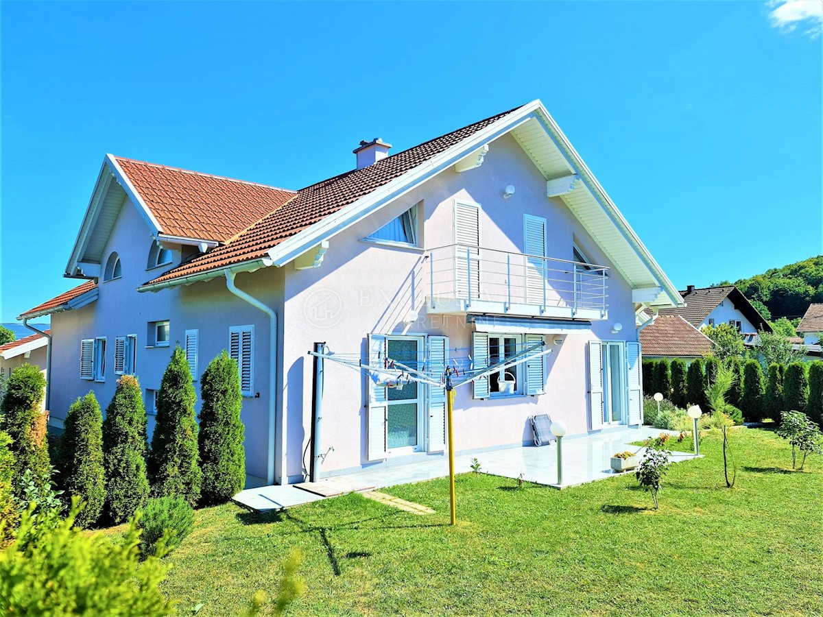 Casa In vendita - LIČKO-SENJSKA  OTOČAC 