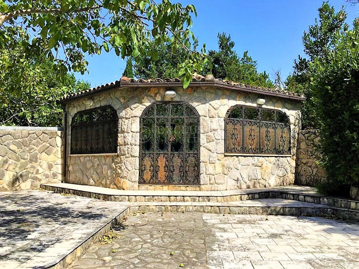 Poslovni prostori Naprodaj - PRIMORSKO-GORANSKA  Crikvenica