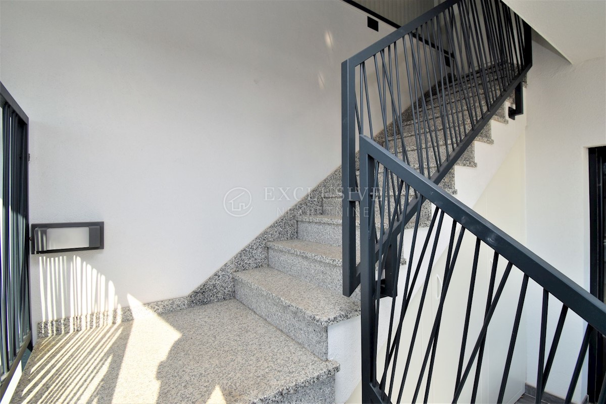 Apartmán Na prodej - PRIMORSKO-GORANSKA  CRIKVENICA 