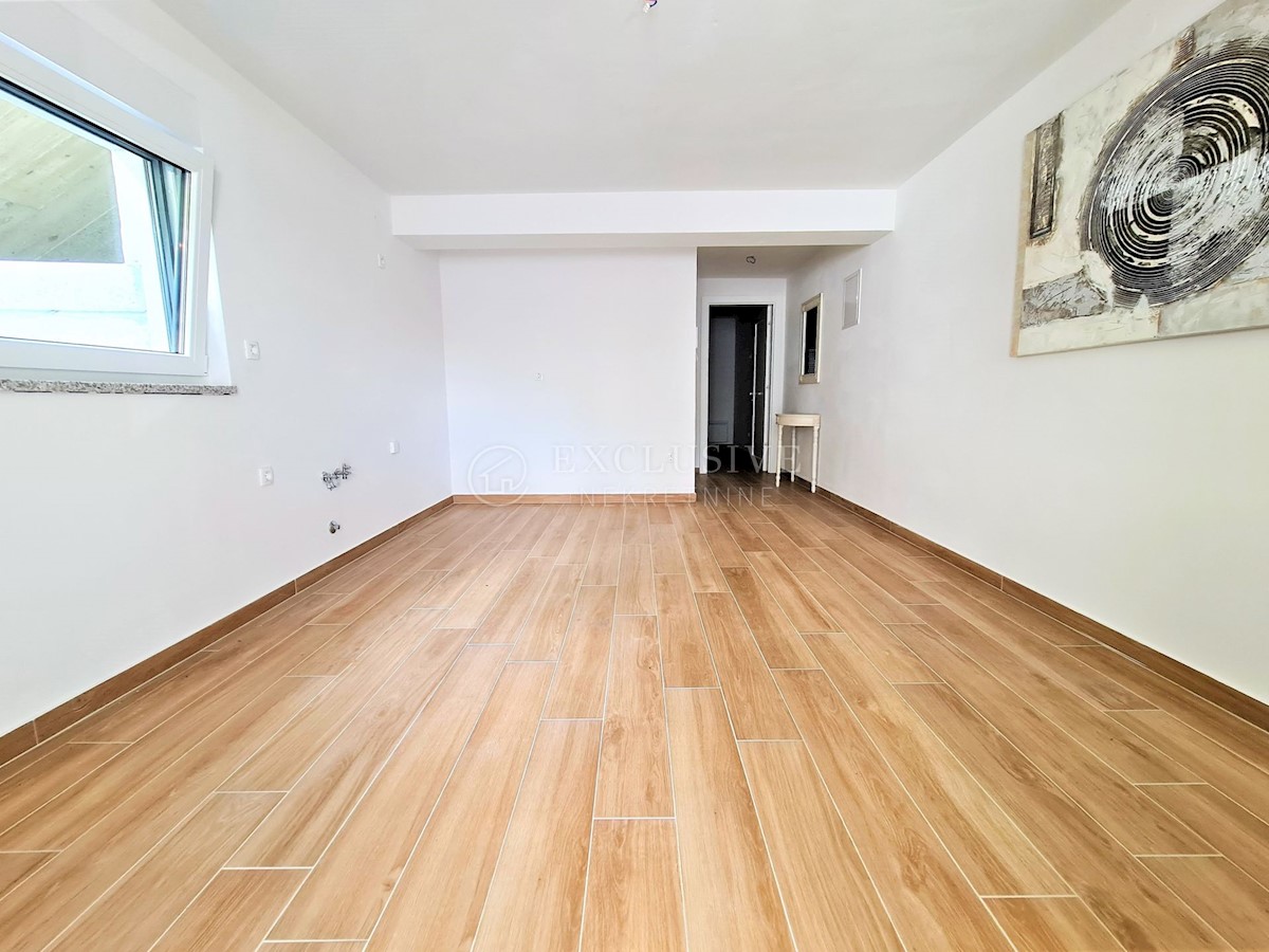 Apartmán Na prodej - PRIMORSKO-GORANSKA  CRIKVENICA 