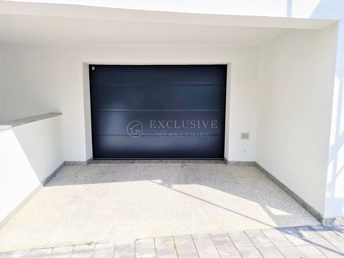 Apartmán Na prodej - PRIMORSKO-GORANSKA  CRIKVENICA 