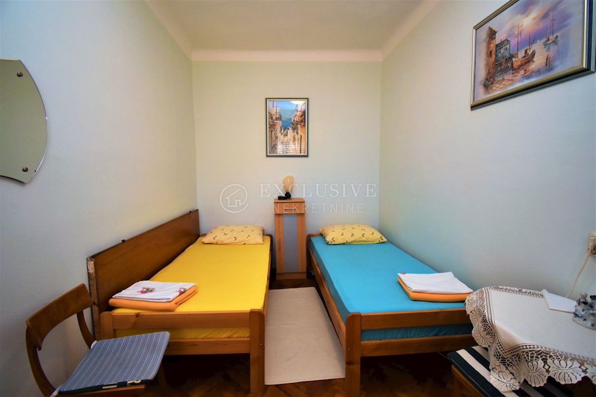 Kuća Na prodaju - PRIMORSKO-GORANSKA  CRIKVENICA 