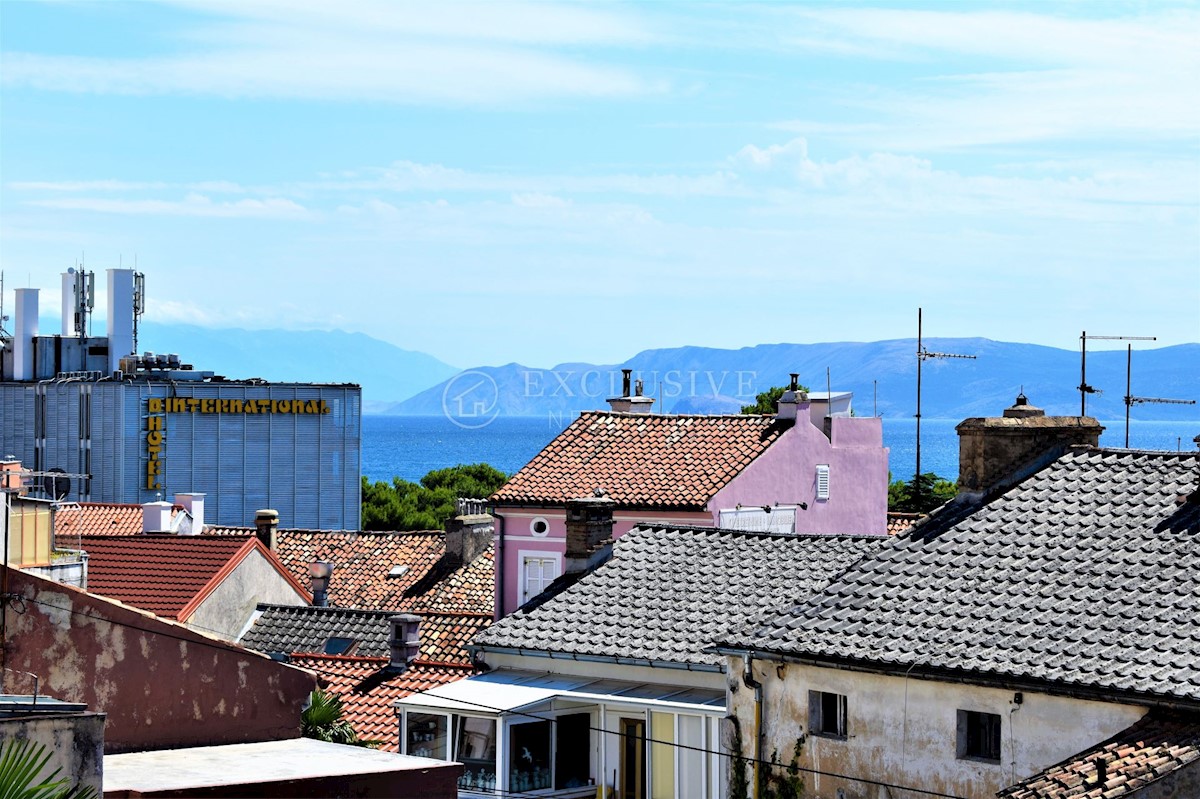 Kuća Na prodaju - PRIMORSKO-GORANSKA  CRIKVENICA 