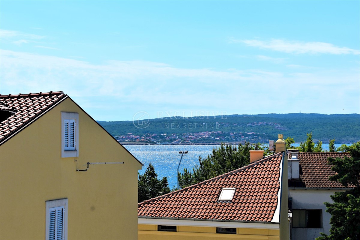 Kuća Na prodaju - PRIMORSKO-GORANSKA  CRIKVENICA 