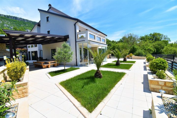 Kuća Na prodaju - Primorsko-goranska Crikvenica - foto 3/39
