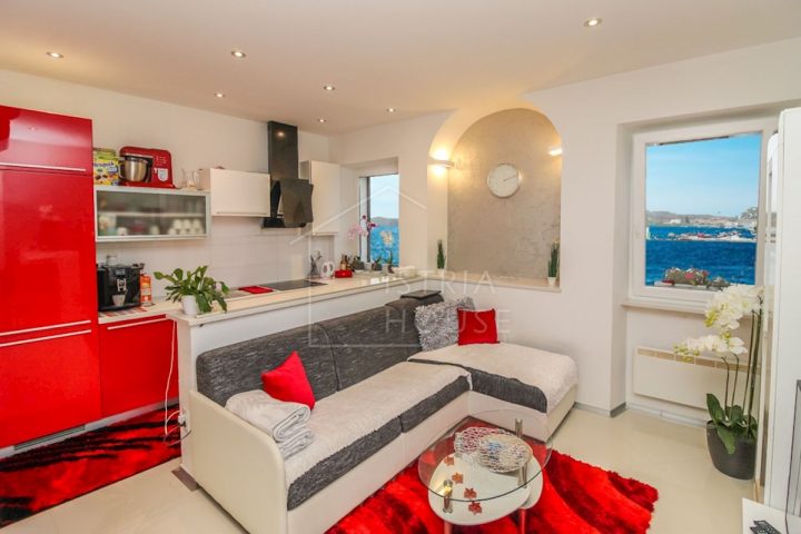 Mieszkanie na sprzedaż 53 m² – Rovinj