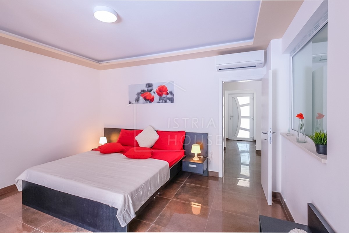 House For sale - ISTARSKA  SVETVINČENAT 