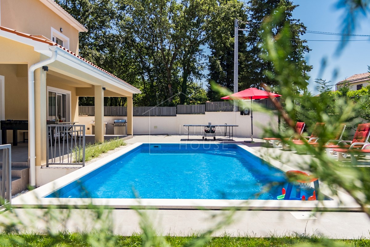 House For sale - ISTARSKA  SVETVINČENAT 