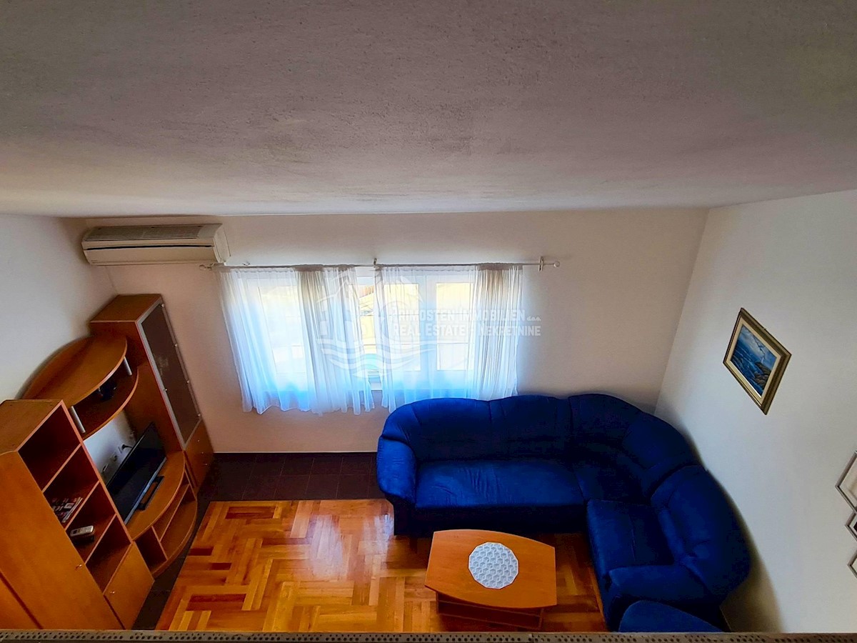 Apartment Zu verkaufen - ŠIBENSKO-KNINSKA  ROGOZNICA 