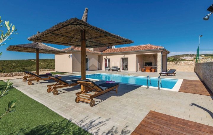 Dům na prodej 170 m² – Debeljak