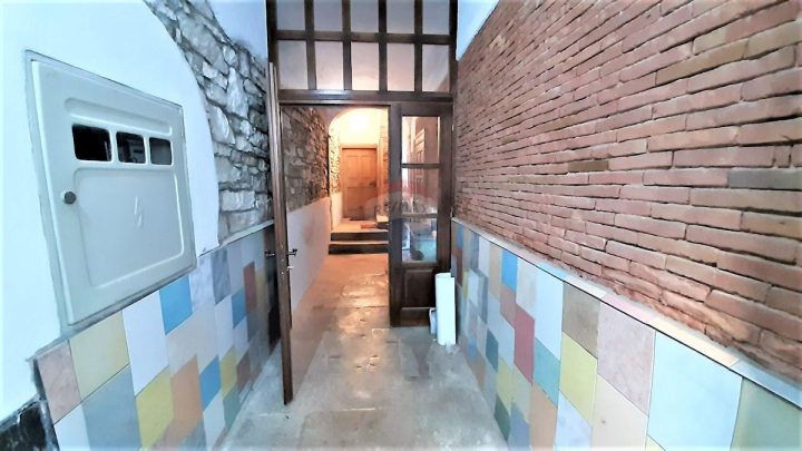 Hiša na predaj 240 m² – Buje