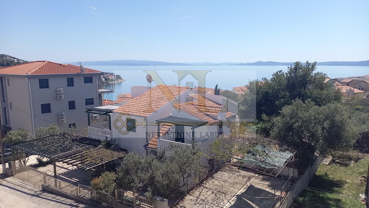 Appartement À vendre - SPLITSKO-DALMATINSKA  ČIOVO 