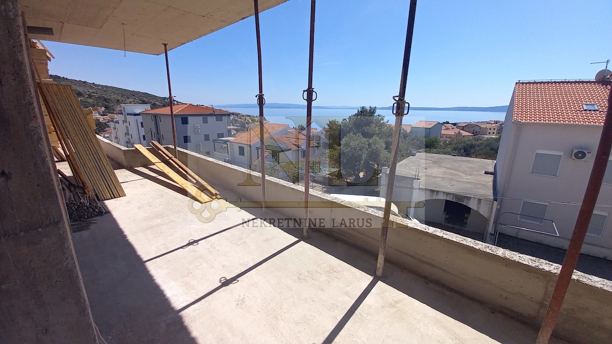 Appartement À vendre - SPLITSKO-DALMATINSKA  ČIOVO 