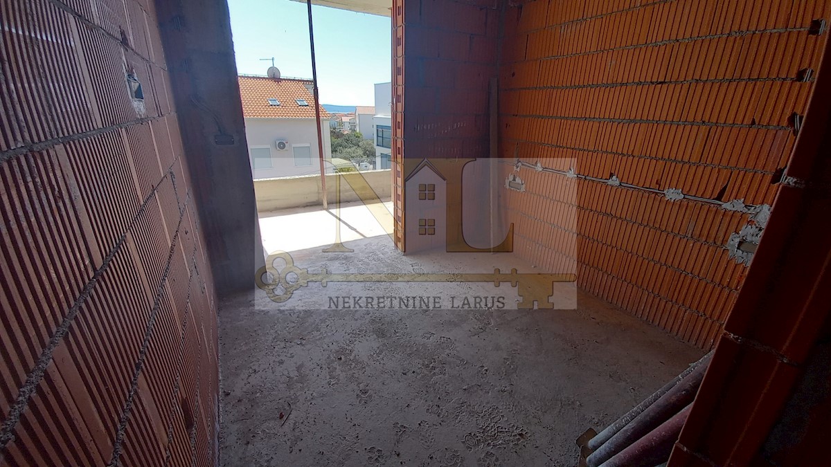 Appartement À vendre - SPLITSKO-DALMATINSKA  ČIOVO 