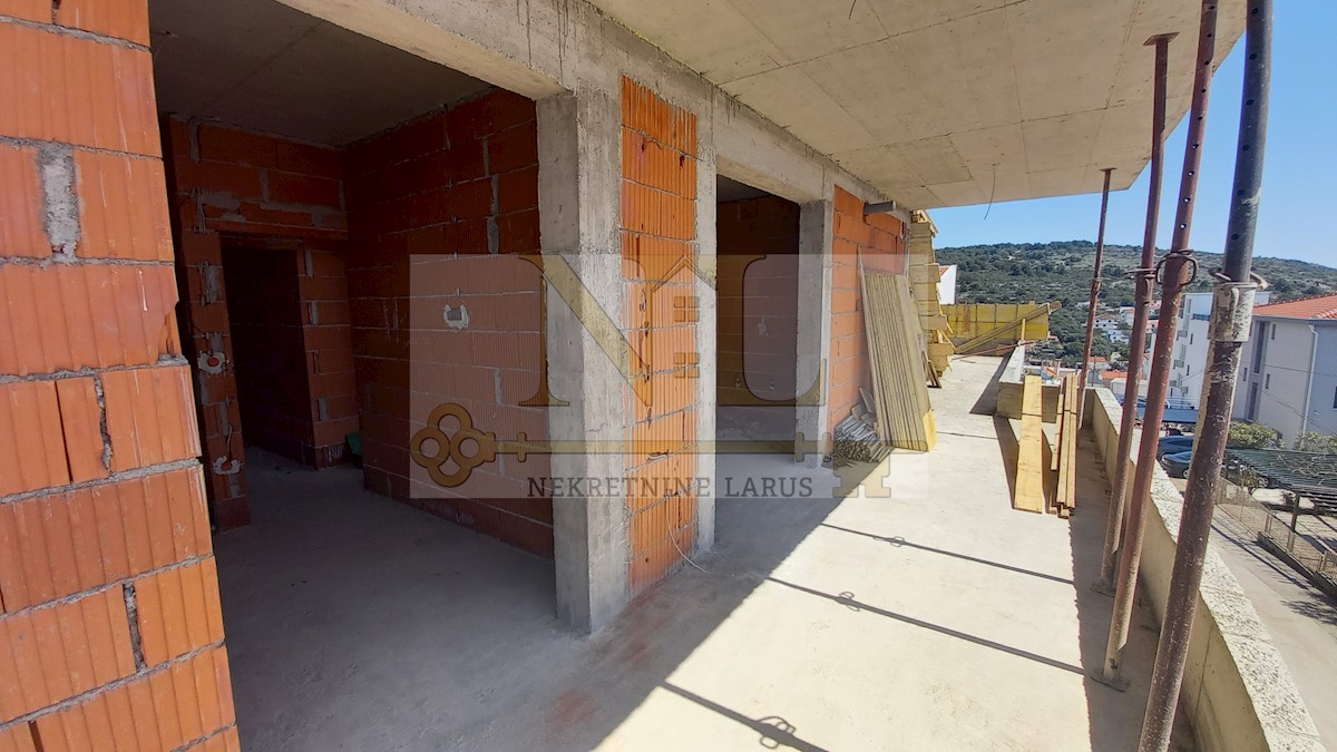 Appartement À vendre - SPLITSKO-DALMATINSKA  ČIOVO 
