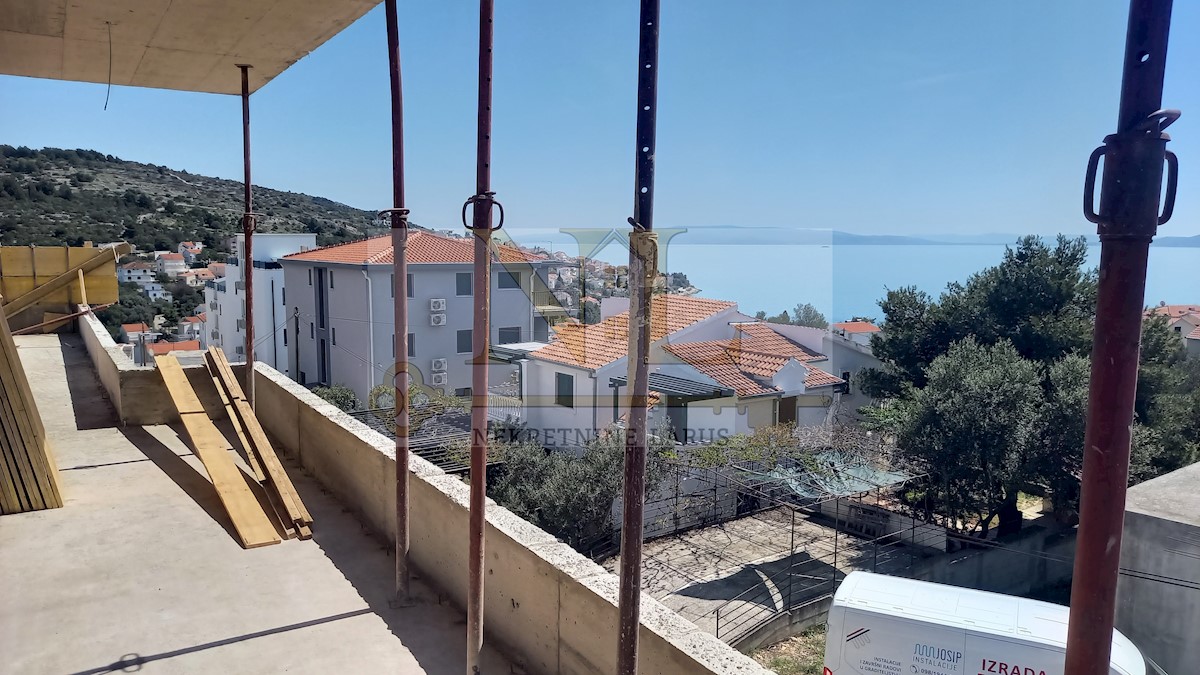 Appartement À vendre - SPLITSKO-DALMATINSKA  ČIOVO 