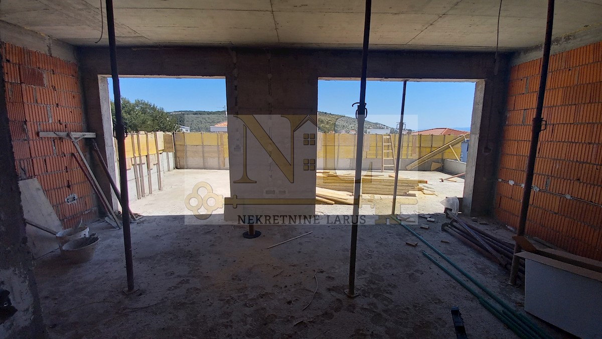 Appartement À vendre - SPLITSKO-DALMATINSKA  ČIOVO 