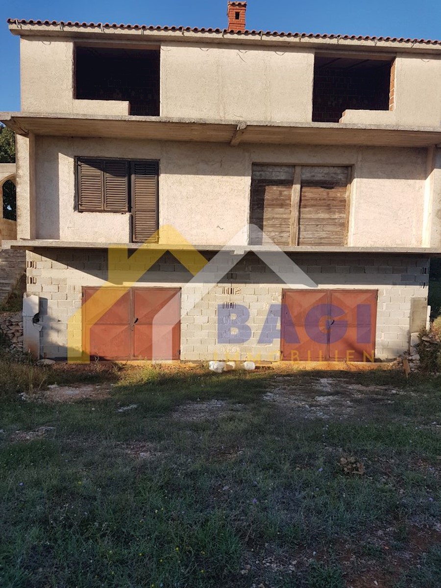 Land For sale - ISTARSKA  Ližnjan