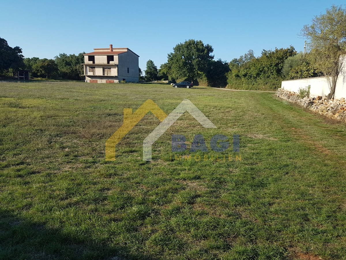 Land For sale - ISTARSKA  LIŽNJAN 