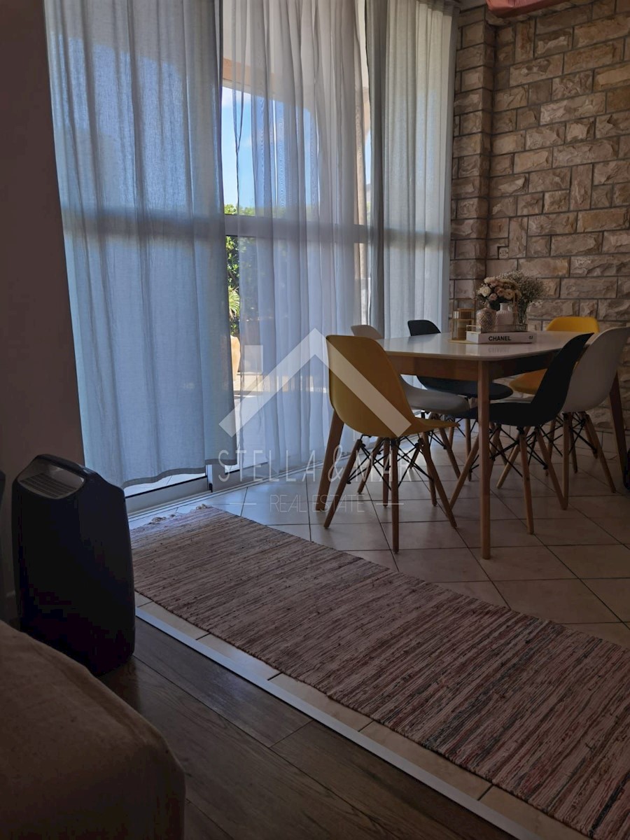 Casa In vendita - ZADARSKA  VIR 
