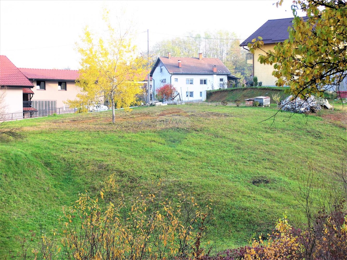 Terreno In vendita - KARLOVAČKA  DUGA RESA 