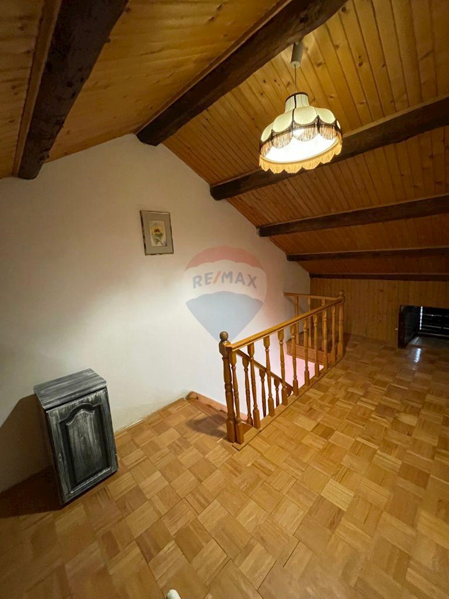 Kuća Na prodaju - PRIMORSKO-GORANSKA  VINODOLSKA OPĆINA 