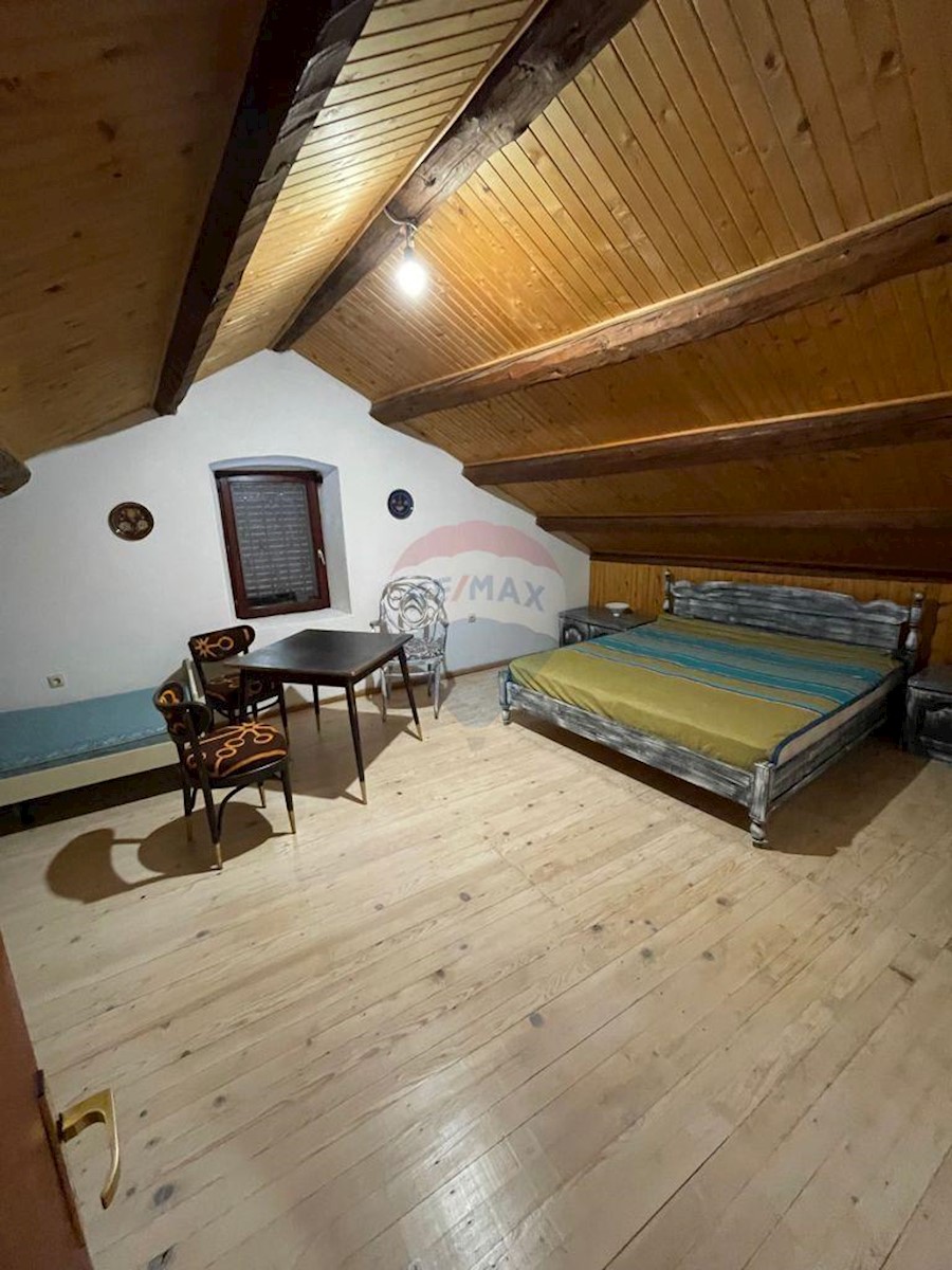 Kuća Na prodaju - PRIMORSKO-GORANSKA  VINODOLSKA OPĆINA 