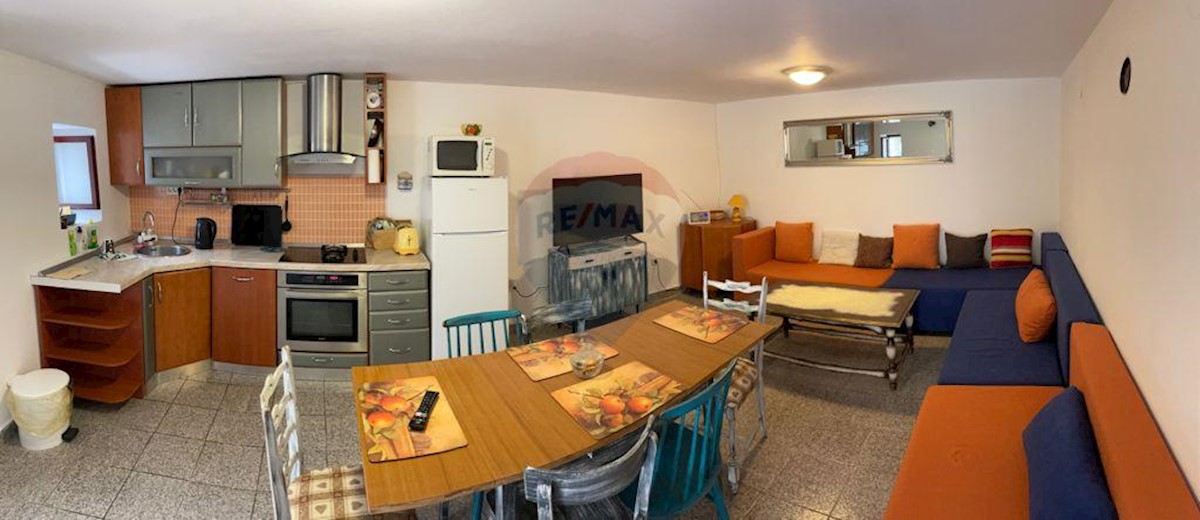 Kuća Na prodaju - PRIMORSKO-GORANSKA  VINODOLSKA OPĆINA 