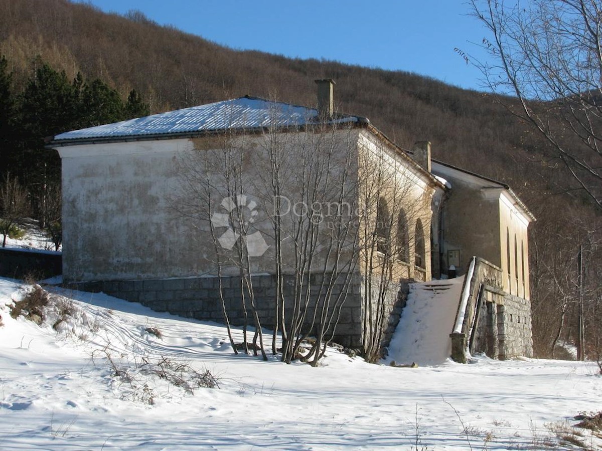 Dom Na sprzedaż - LIČKO-SENJSKA  SENJ 
