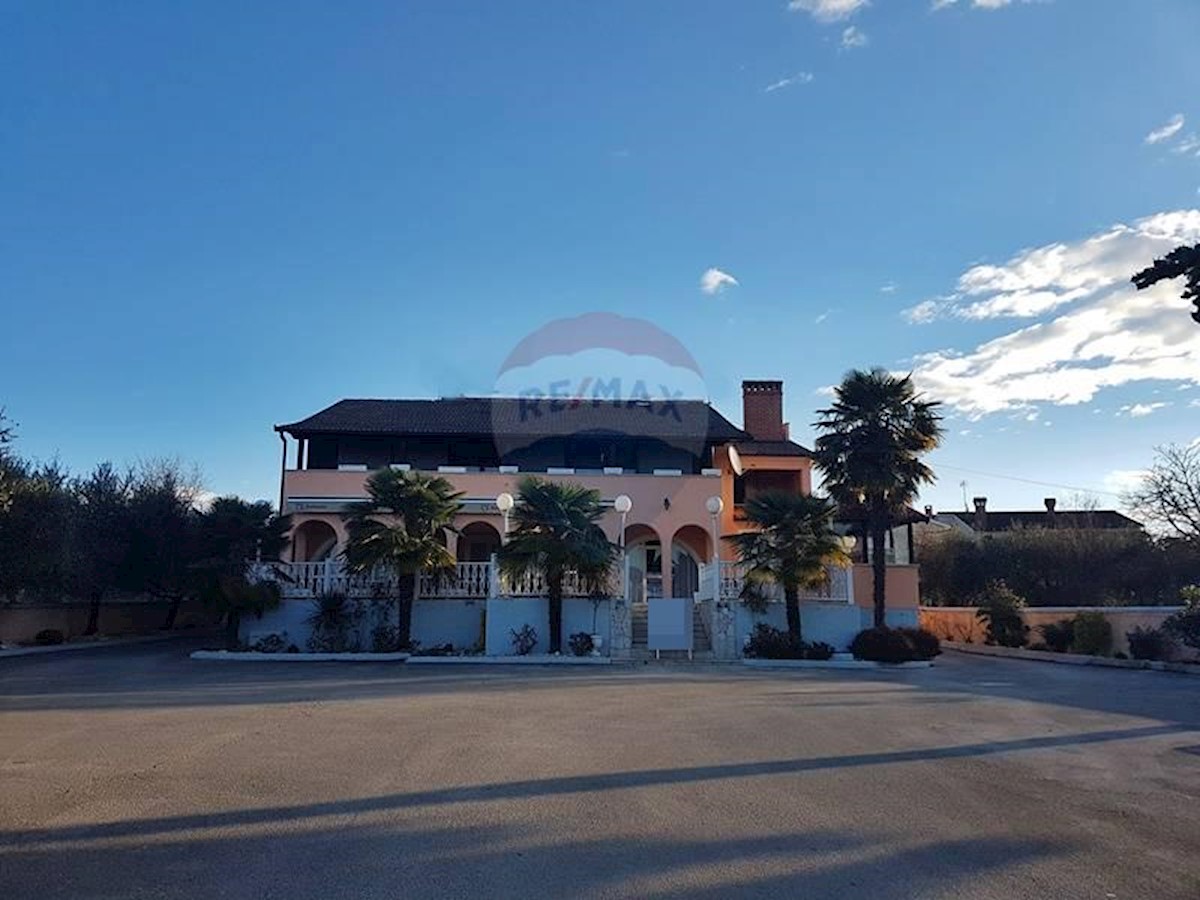 Poslovni prostor Na prodaju - ISTARSKA  TAR-VABRIGA 