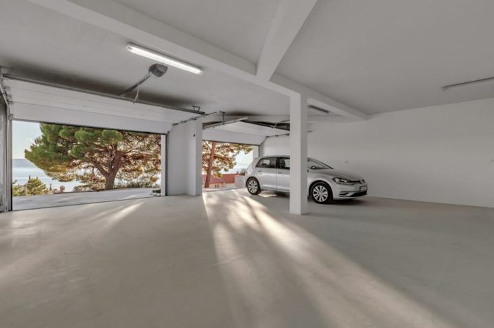 Hiša Naprodaj - Splitsko-dalmatinska Makarska - foto 2/9