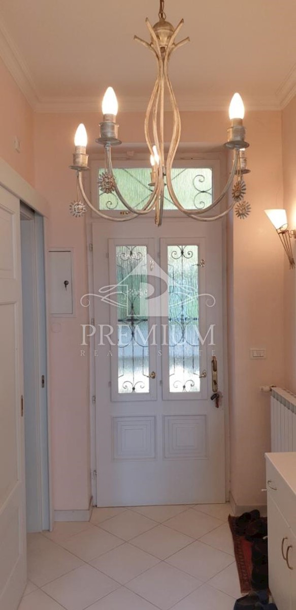 Apartmán Na predaj - PRIMORSKO-GORANSKA  OPATIJA 