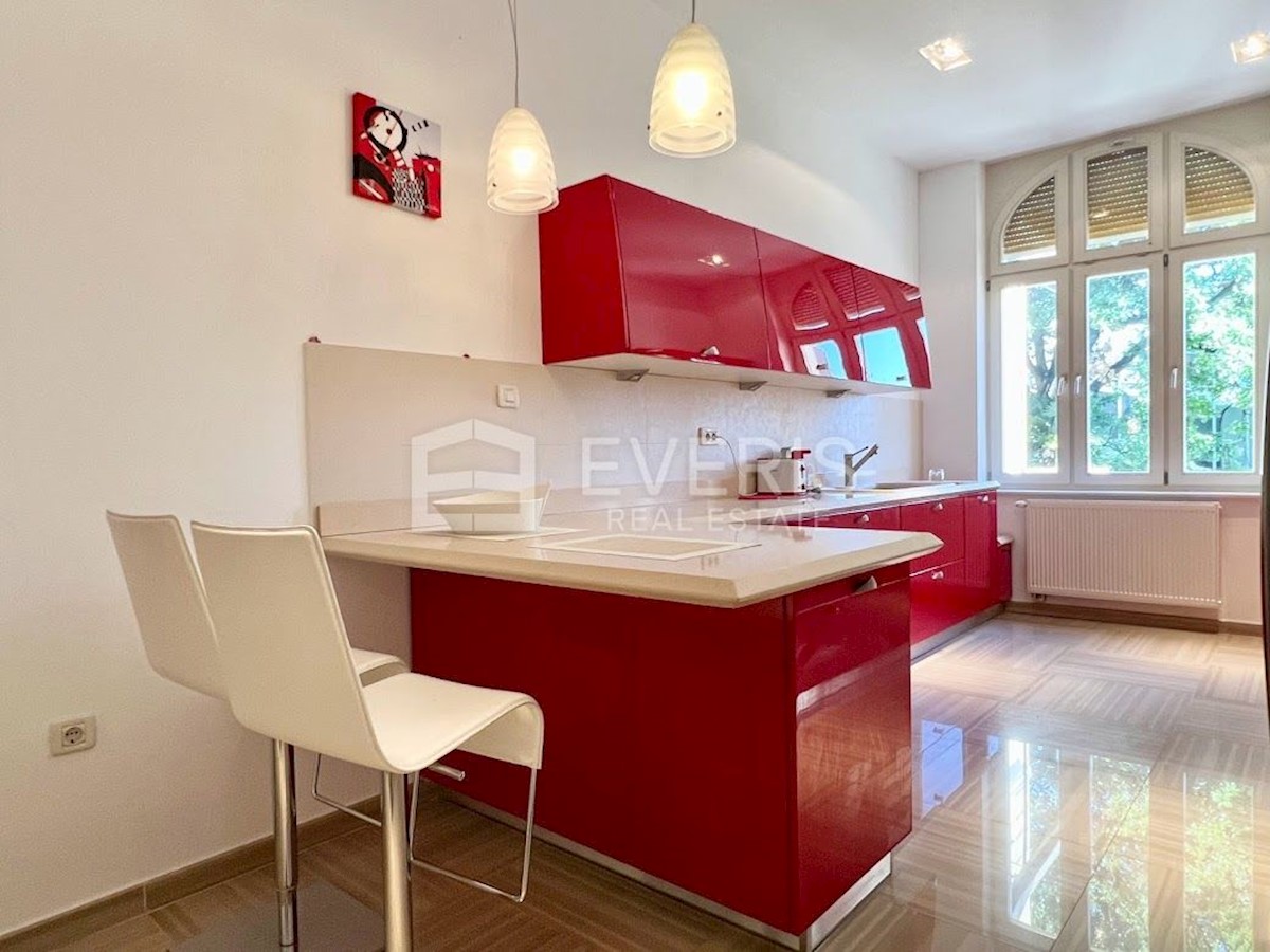 Flat For sale - PRIMORSKO-GORANSKA  OPATIJA 