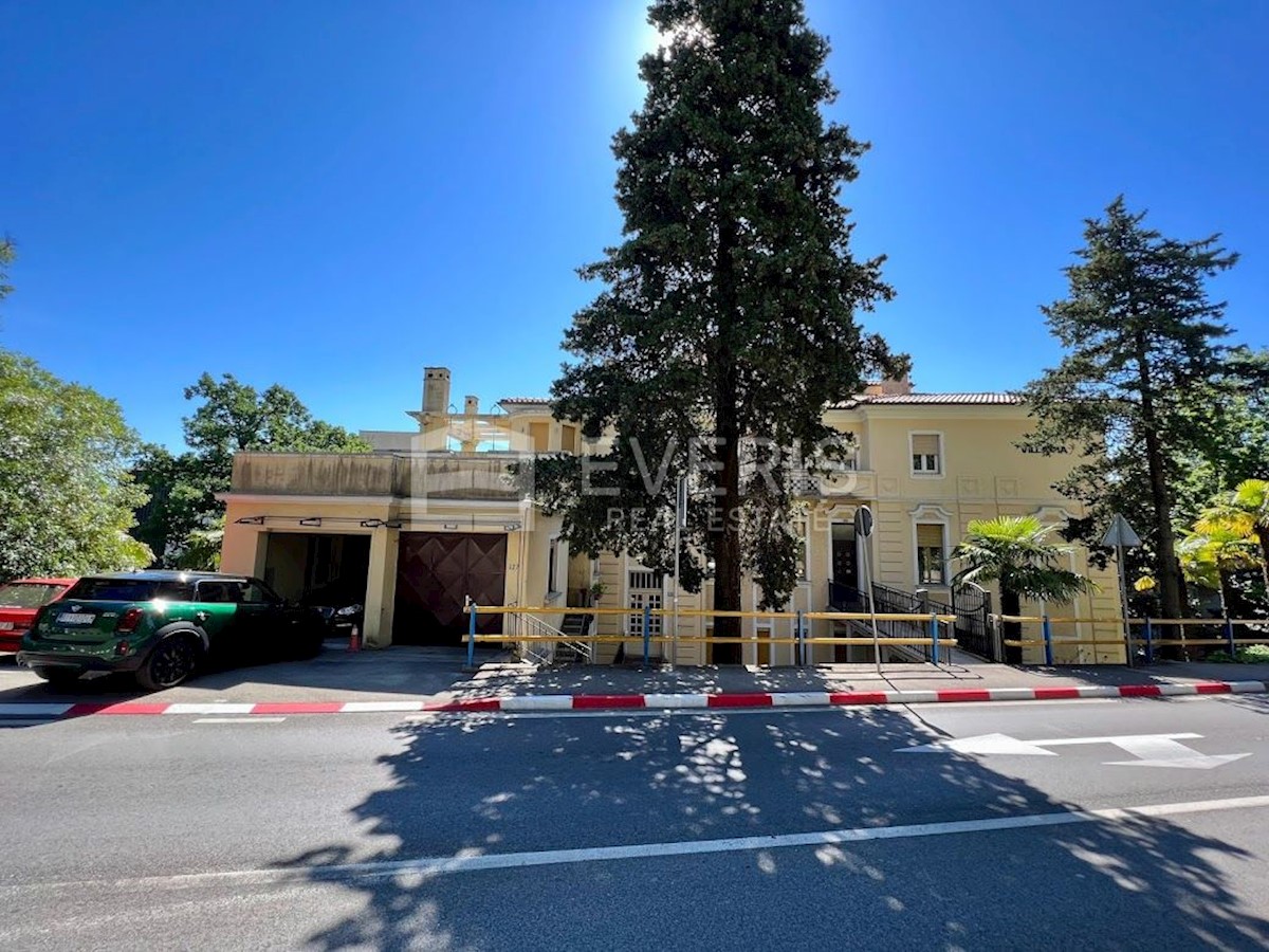 Flat For sale - PRIMORSKO-GORANSKA  OPATIJA 