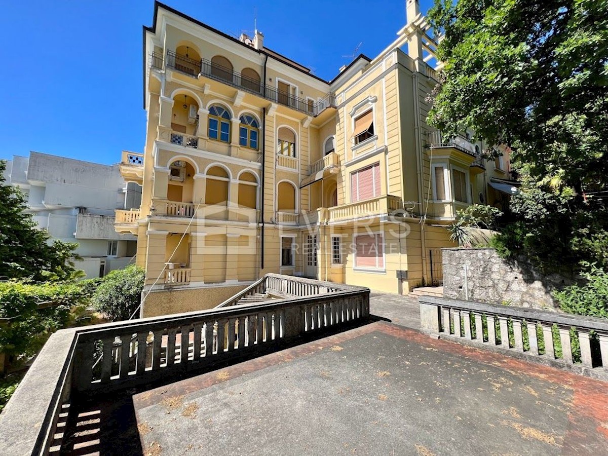 Flat For sale - PRIMORSKO-GORANSKA  OPATIJA 