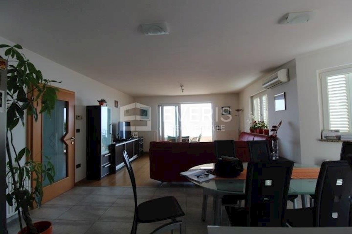 Apartma Na predaj - PRIMORSKO-GORANSKA  OPATIJA 