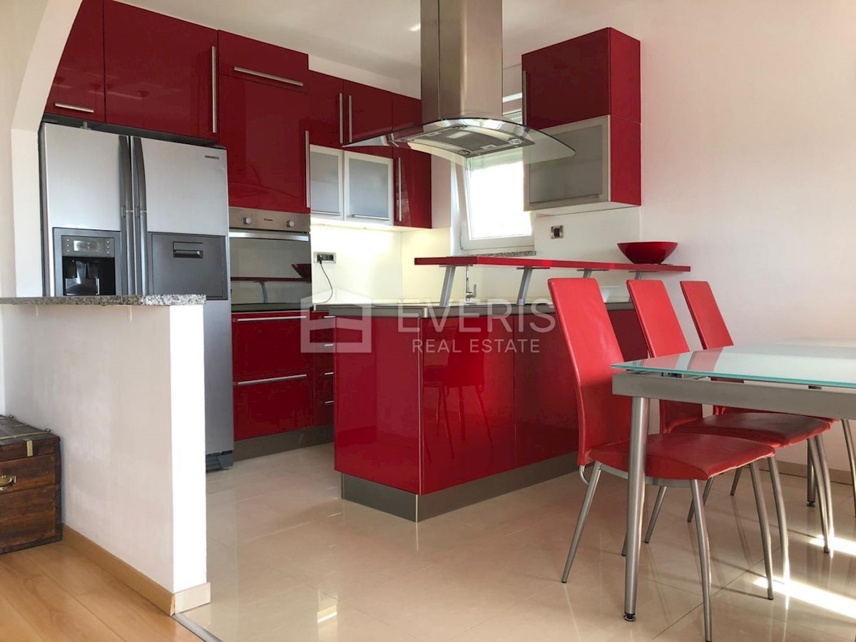 Apartmán Na predaj - PRIMORSKO-GORANSKA  OPATIJA 