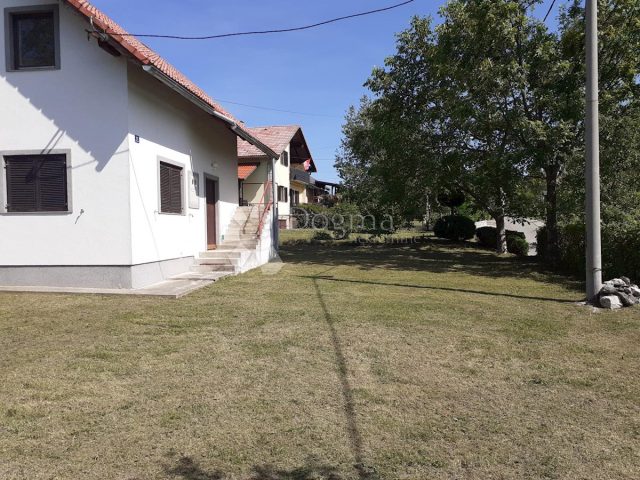 Kuća Na prodaju - Ličko-senjska Plitvička Jezera - foto 2/25
