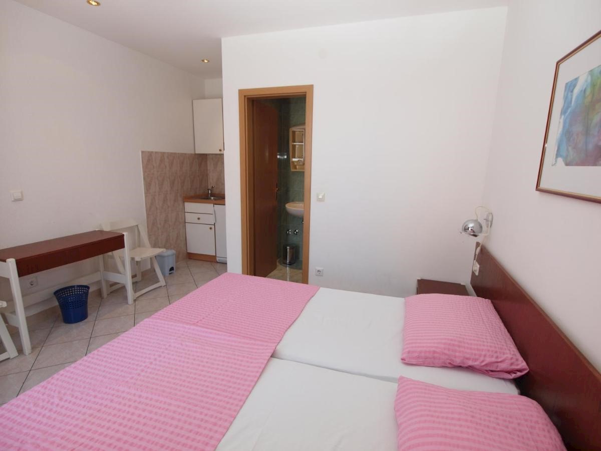 Hiša Naprodaj - SPLITSKO-DALMATINSKA Makarska