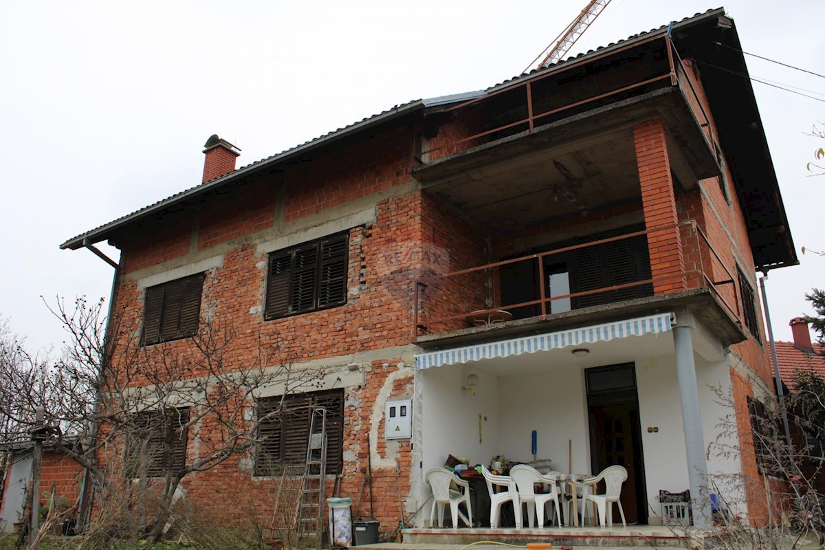 Maison À vendre - ZAGREBAČKA  VELIKA GORICA 