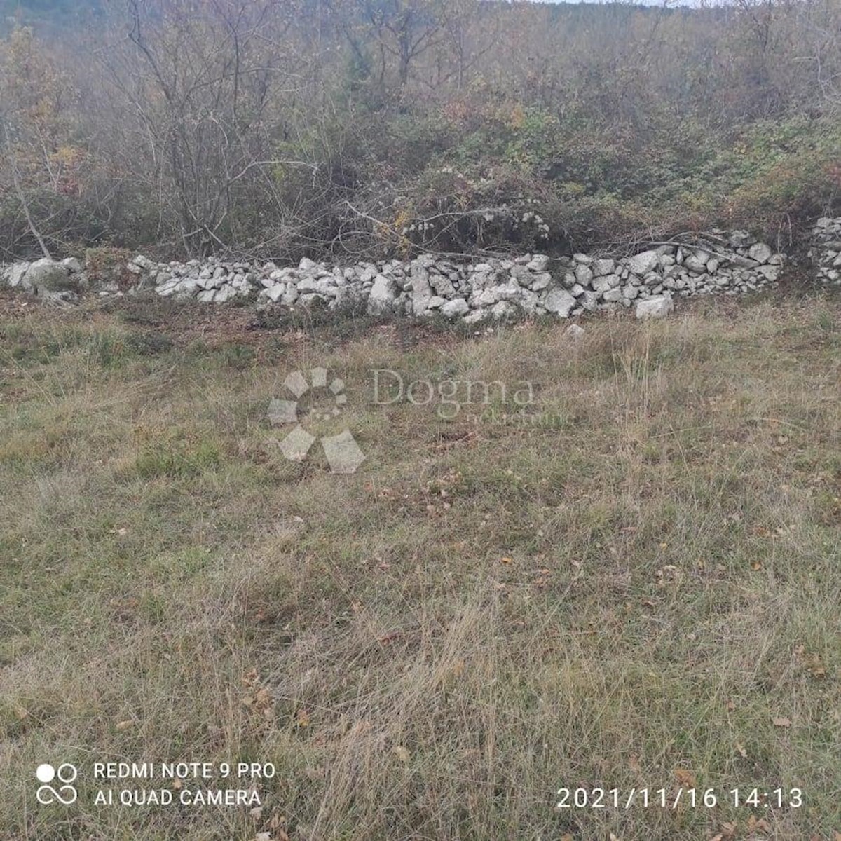 Land For sale - ISTARSKA  RAŠA 
