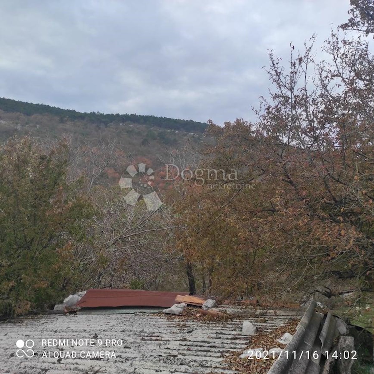 Land For sale - ISTARSKA  RAŠA 