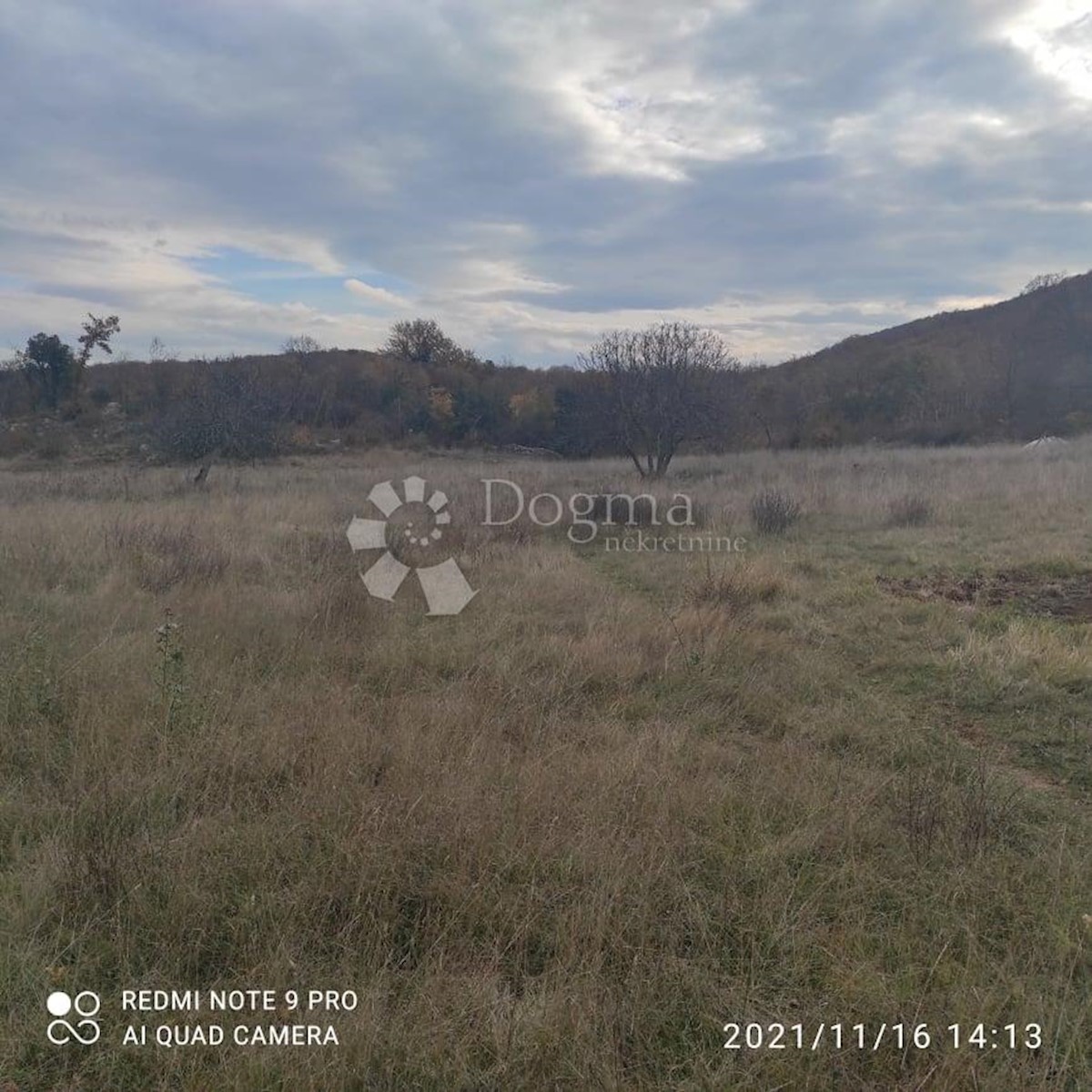 Land For sale - ISTARSKA  RAŠA 