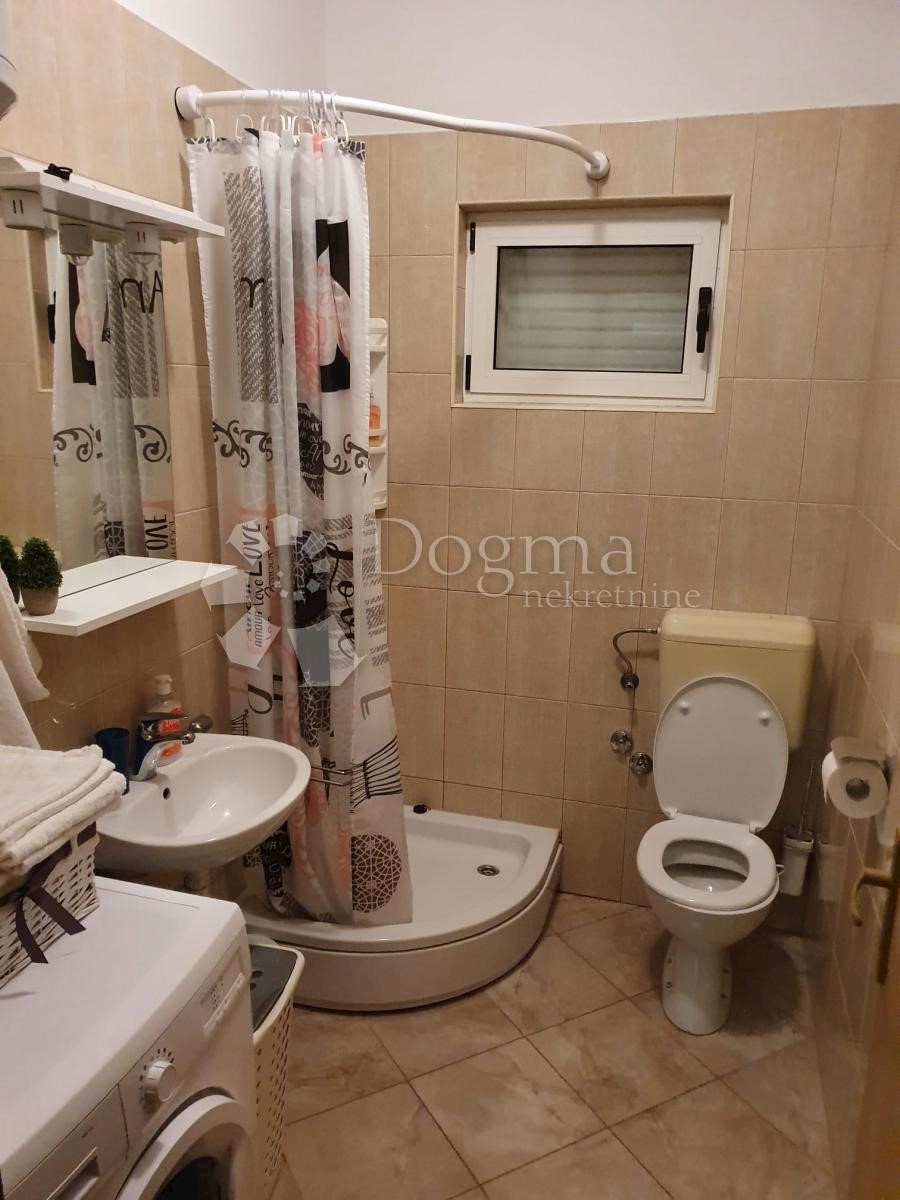 Dom Na predaj - ZADARSKA  OBROVAC 