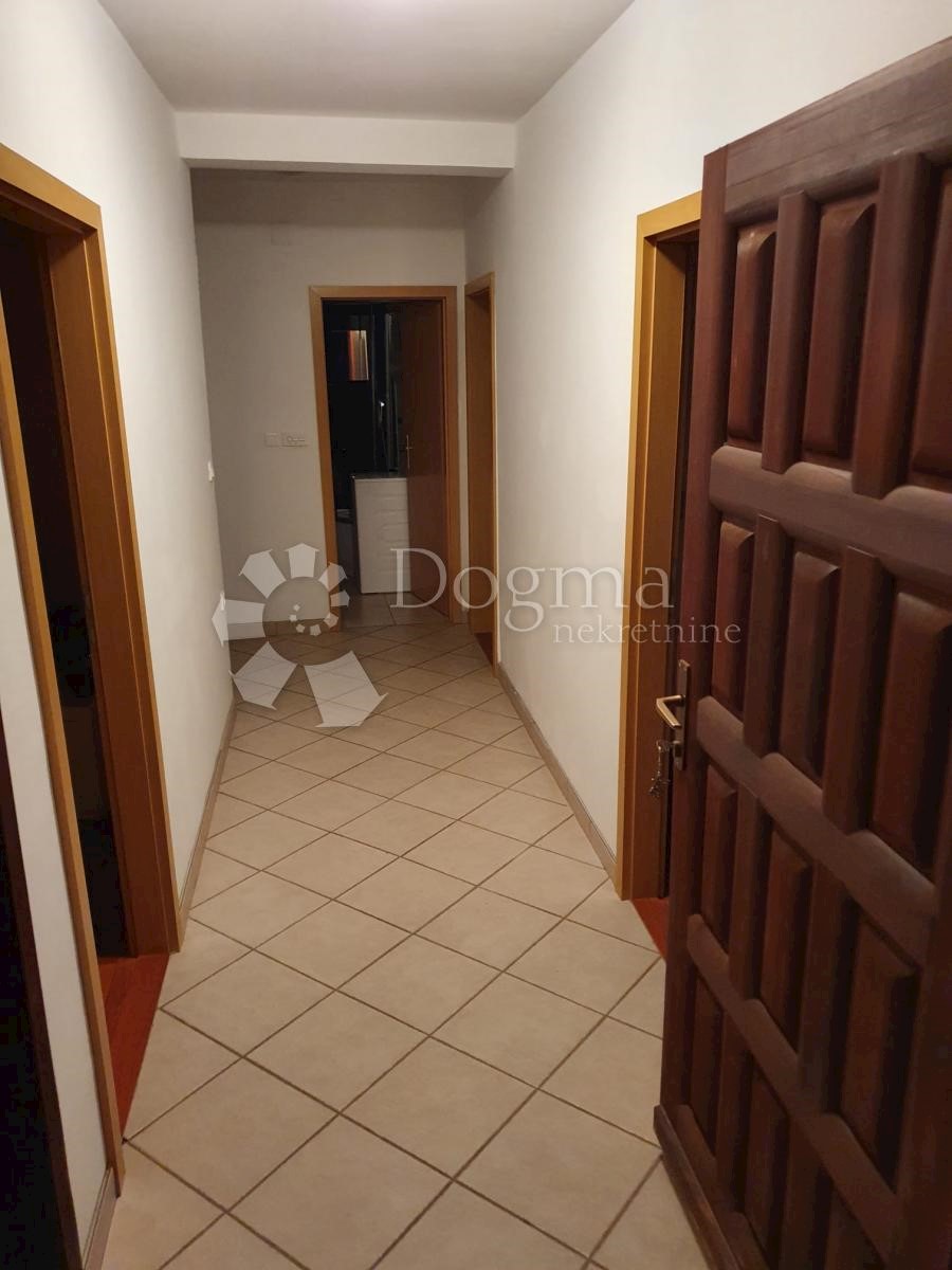 Dom Na predaj - ZADARSKA  OBROVAC 