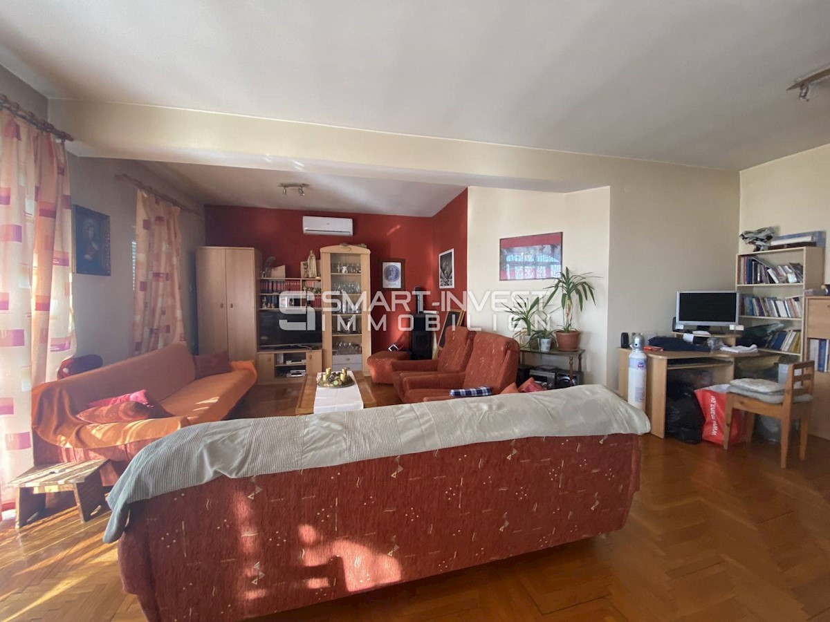 House For sale - PRIMORSKO-GORANSKA  NOVI VINODOLSKI 