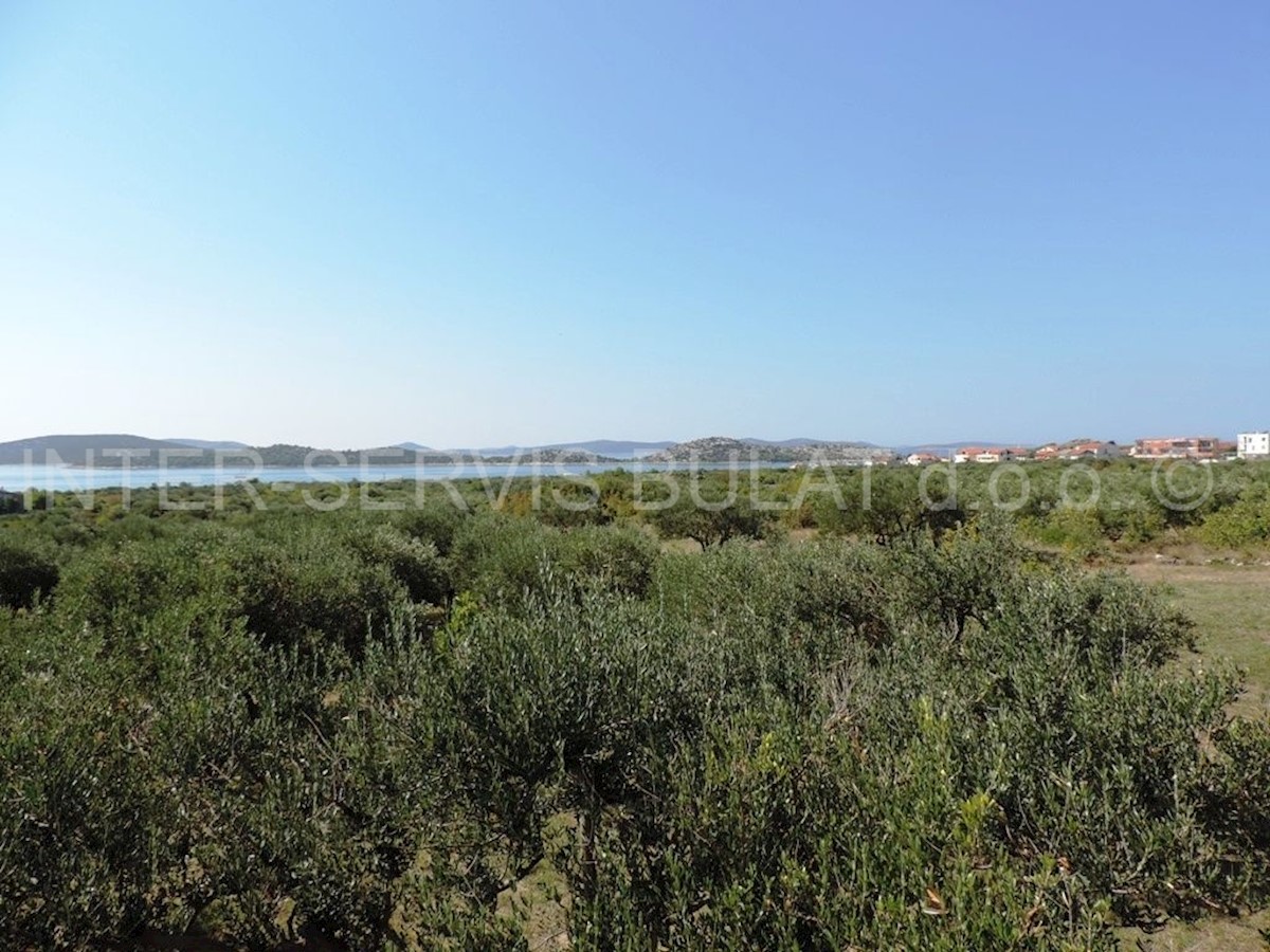 Land For sale - ŠIBENSKO-KNINSKA  VODICE 